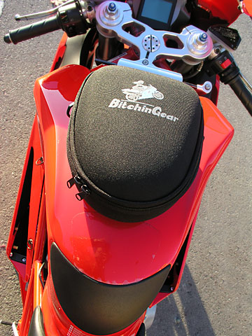 bitchingearpodium_p1011377